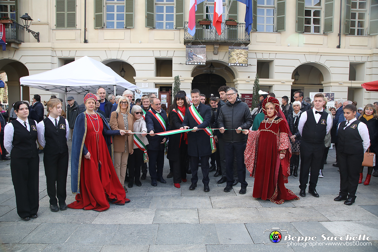 VBS_1474 - Fiera Nazionale del Tartufo e dei Santi 2022.jpg